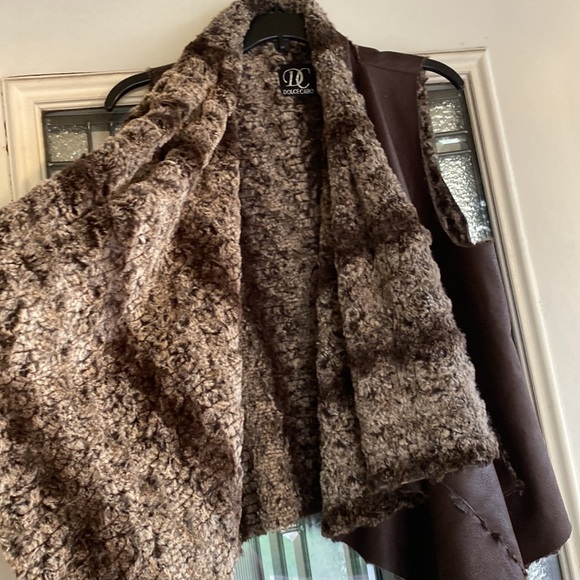 Dolce Cabo Open Front leather Faux Fur Vest Women's - Picture 13 of 13